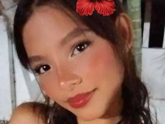 go to chat with nikyrouse