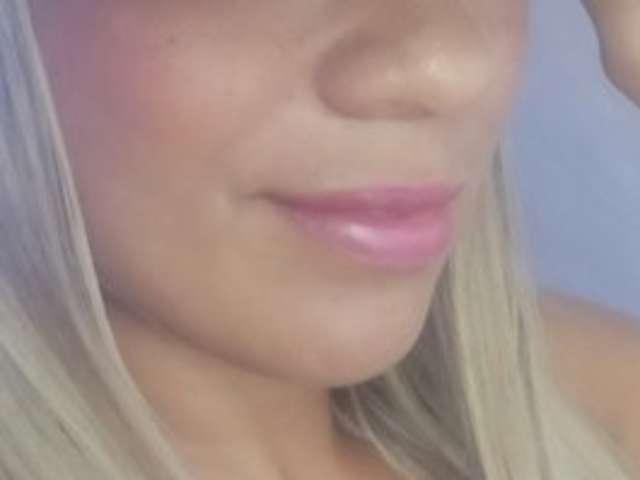 go to chat with ninatinydoll