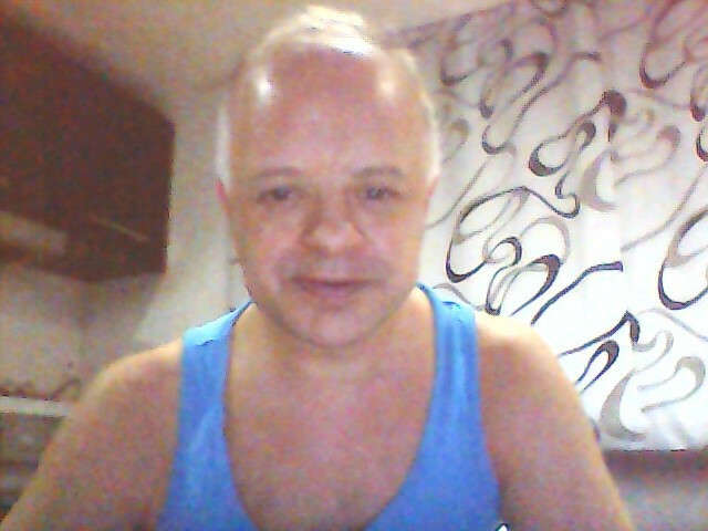 go to chat with opus2929