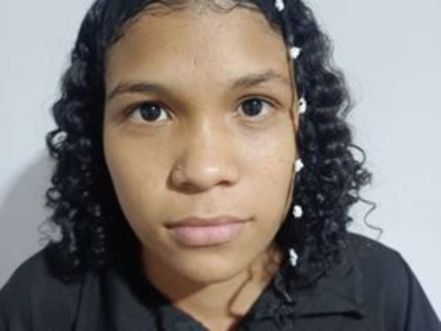 go to chat with paola-03