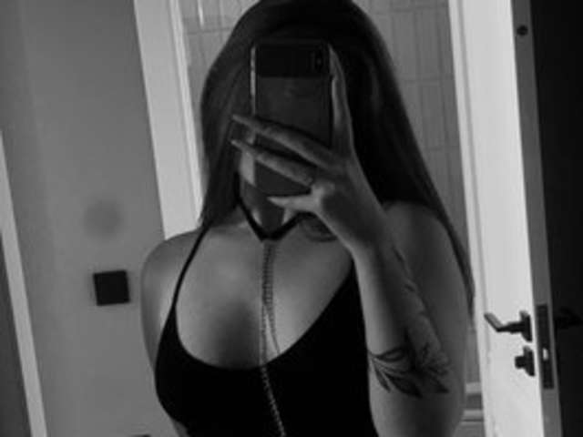 go to chat with paprika1a