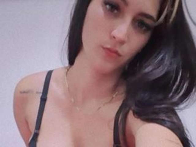go to chat with paulina-sandoval