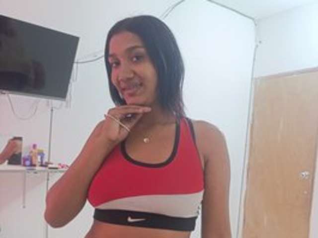 go to chat with paulina1a