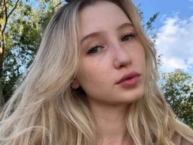 go to chat with polimolii