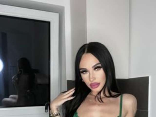 go to chat with reinakylie