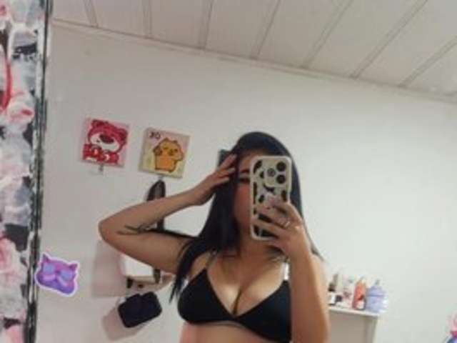 go to chat with sahmara1