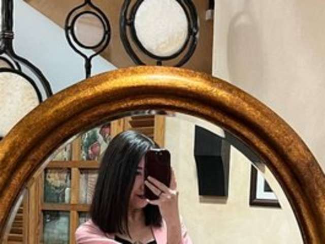 go to chat with sakamotokimiko
