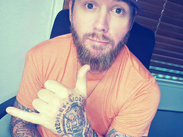 go to chat with sambosavage