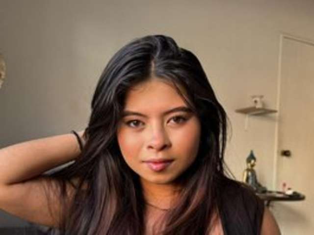 go to chat with scarletrose-