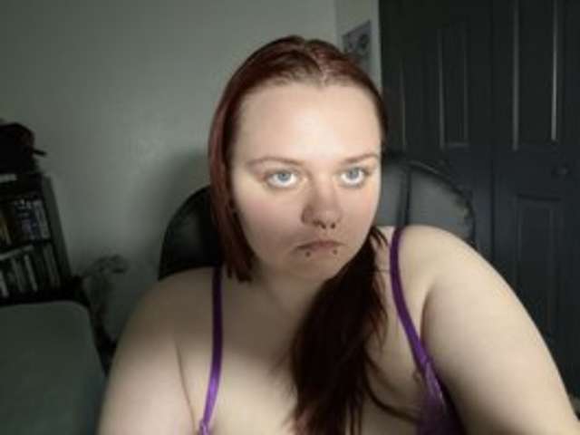 go to chat with scarletsiren
