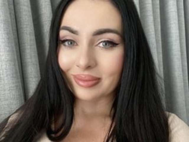 go to chat with sensuallstella