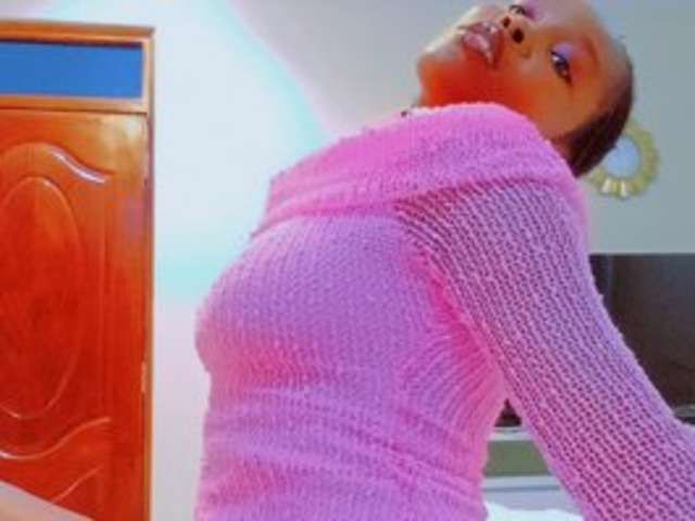 go to chat with sexybarbiequeen
