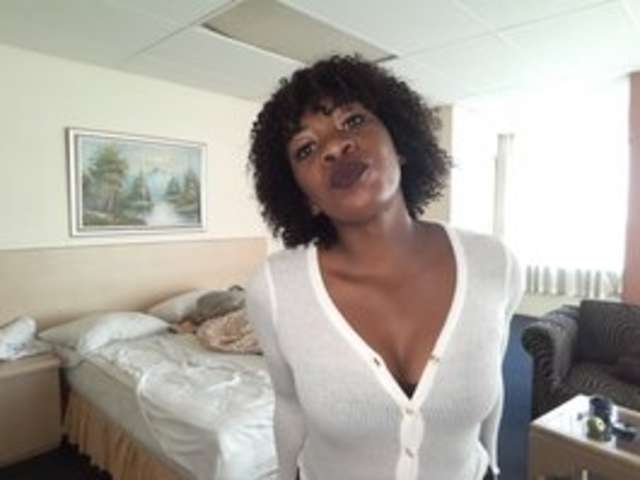 go to chat with sexyolu