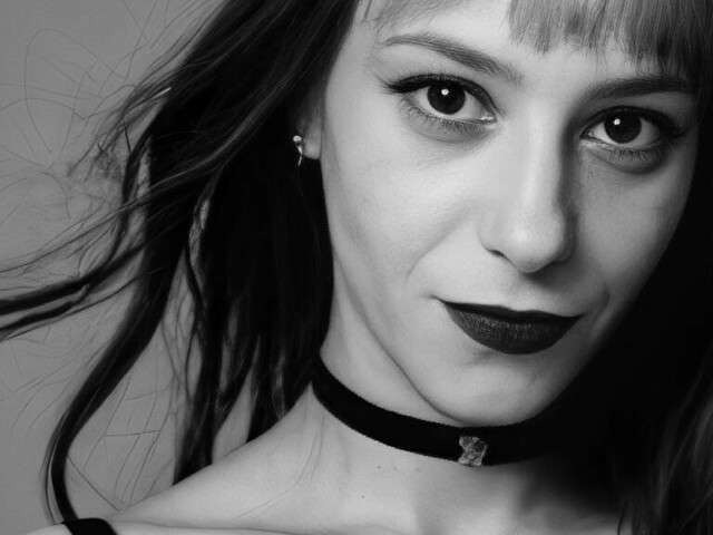 go to chat with sginevra