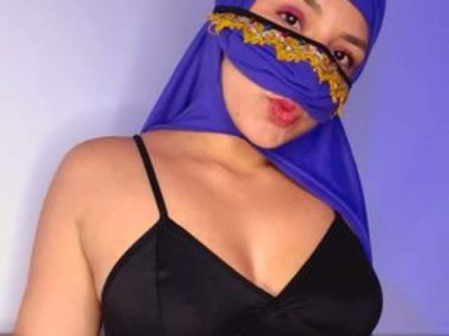 go to chat with shaza-khalan