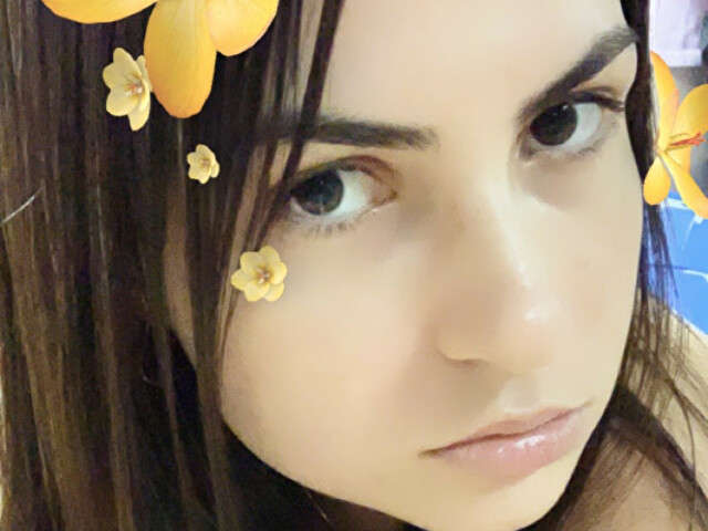 go to chat with shedelicious