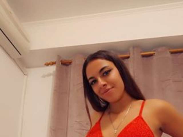 go to chat with sisi-von-dee
