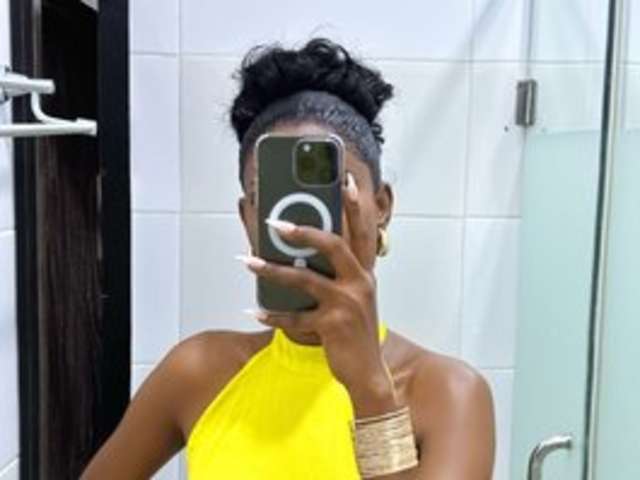 go to chat with skinnycee