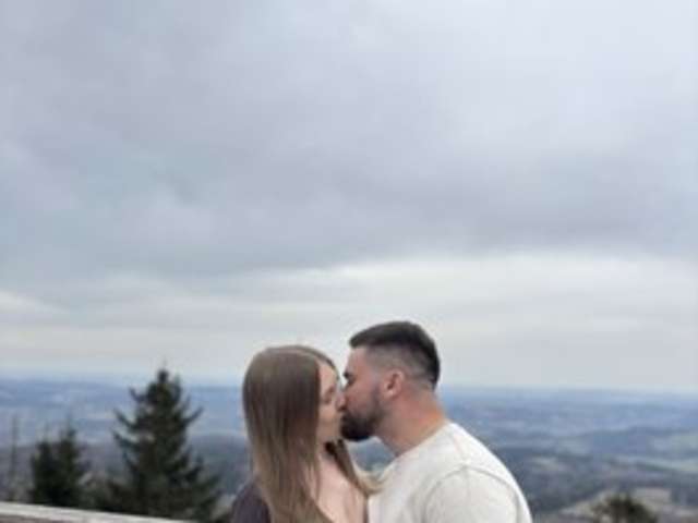 go to chat with soffy-and-boss