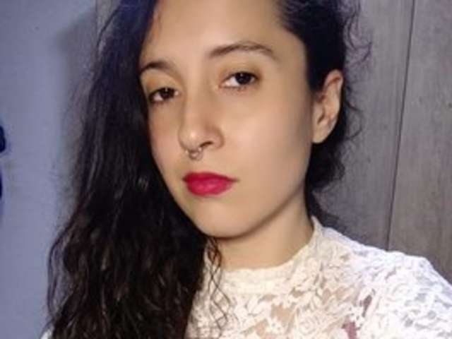 go to chat with sofiacano