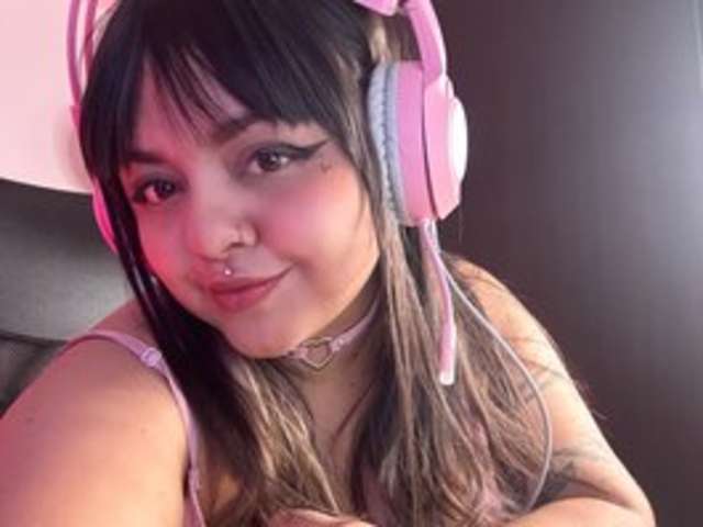 go to chat with softpeaches