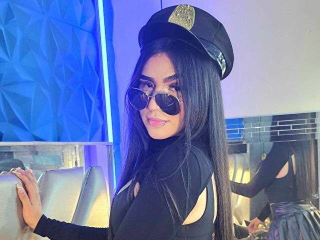 go to chat with star