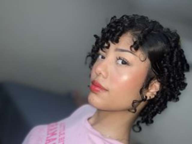 go to chat with sweetlittleary