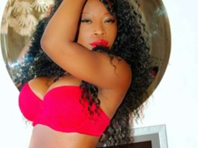 go to chat with thaiwanaxxxx