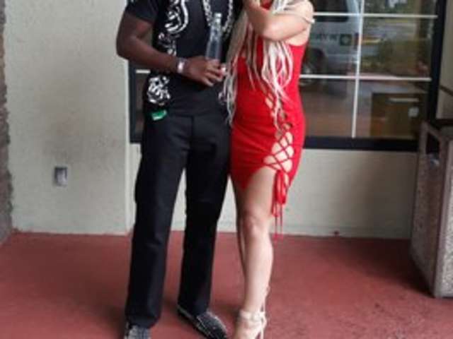 go to chat with themaskedcouple713