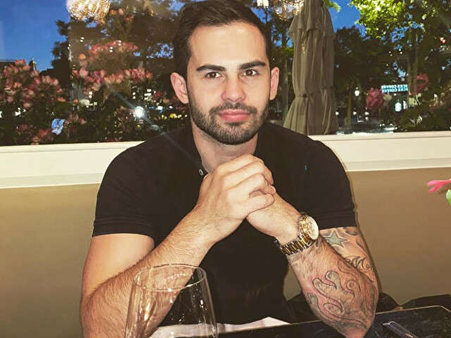 go to chat with thesexyguy