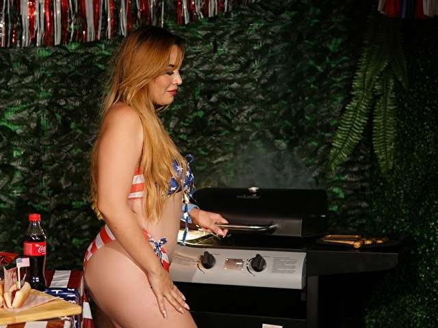 go to chat with tifanyharris