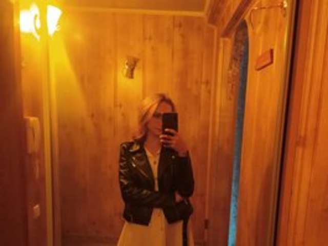 go to chat with tina3711