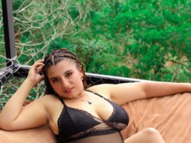 go to chat with tinkerbell-