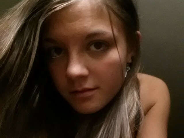 go to chat with tinydelight0