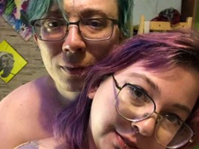 go to chat with toxic-and-stuffy