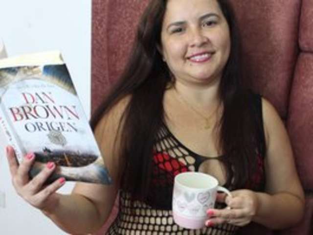 go to chat with vauroracooper