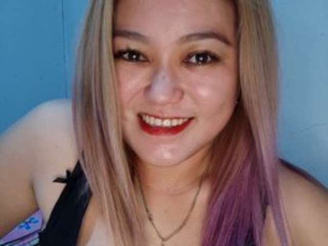 go to chat with veeZaine