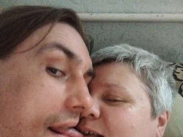 go to chat with veneraanddionis2025