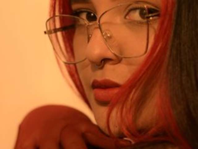 go to chat with victoria18x
