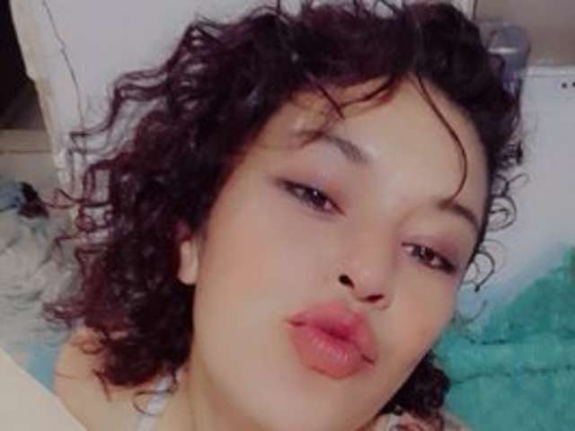 go to chat with violeteevans