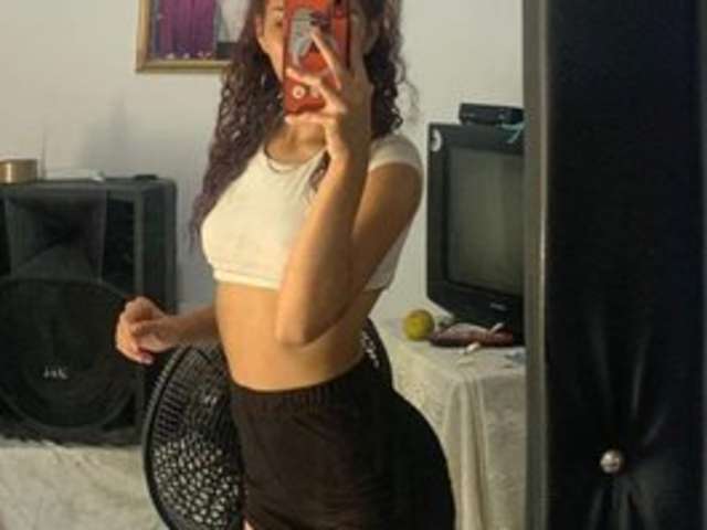 go to chat with vnessa-dash