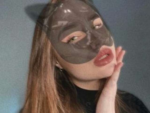 go to chat with wow-mistress