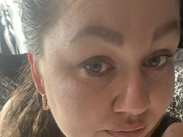 go to chat with xCurvypoesje
