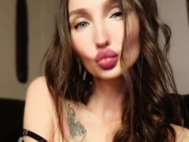 go to chat with xSweetMissx