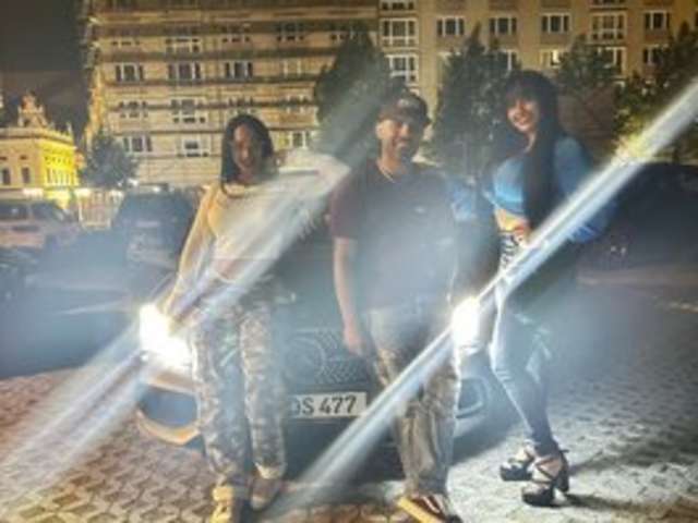 go to chat with xtripletemptationx