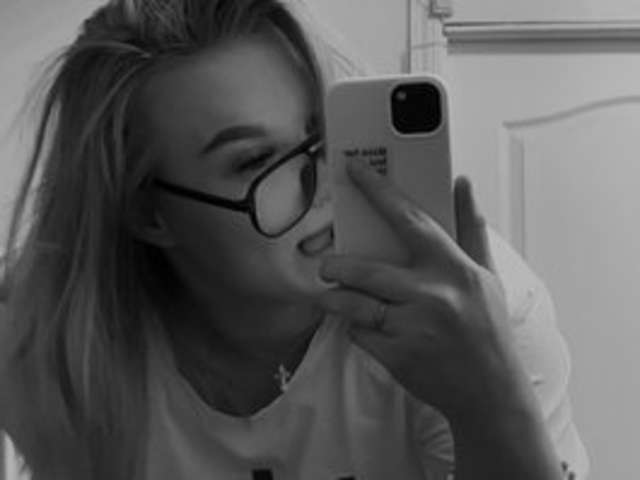 go to chat with yaaas1