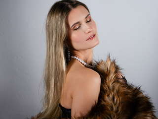 CATRINMODEL amateur webcam photo