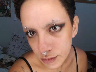DOMMIN amateur webcam photo