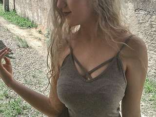 FUFFY amateur webcam photo