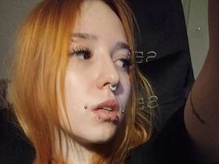SONYAKISS amateur webcam photo